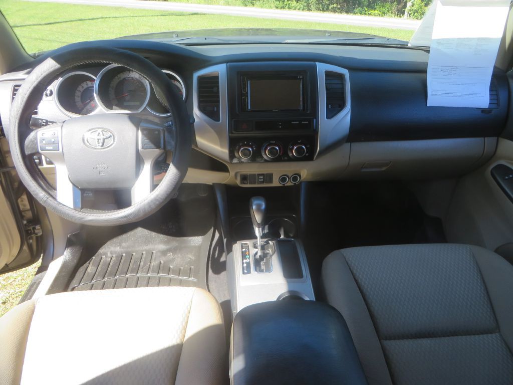 2013 Toyota Tacoma Image 14