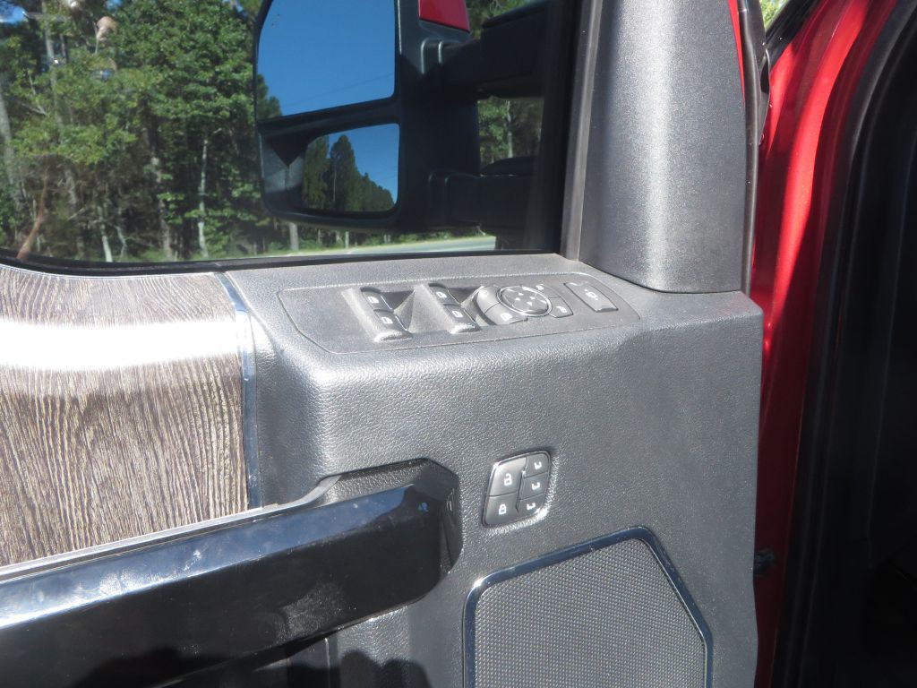 2021 Ford F-250 Image 13