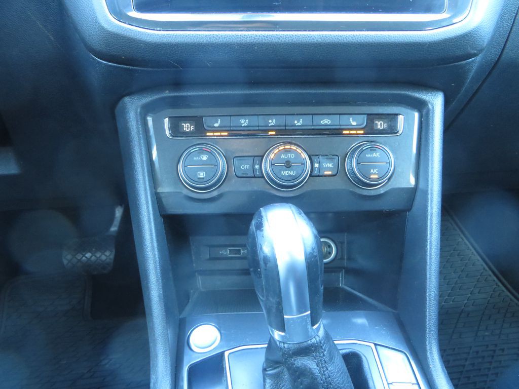 2018 Volkswagen Tiguan Image 20