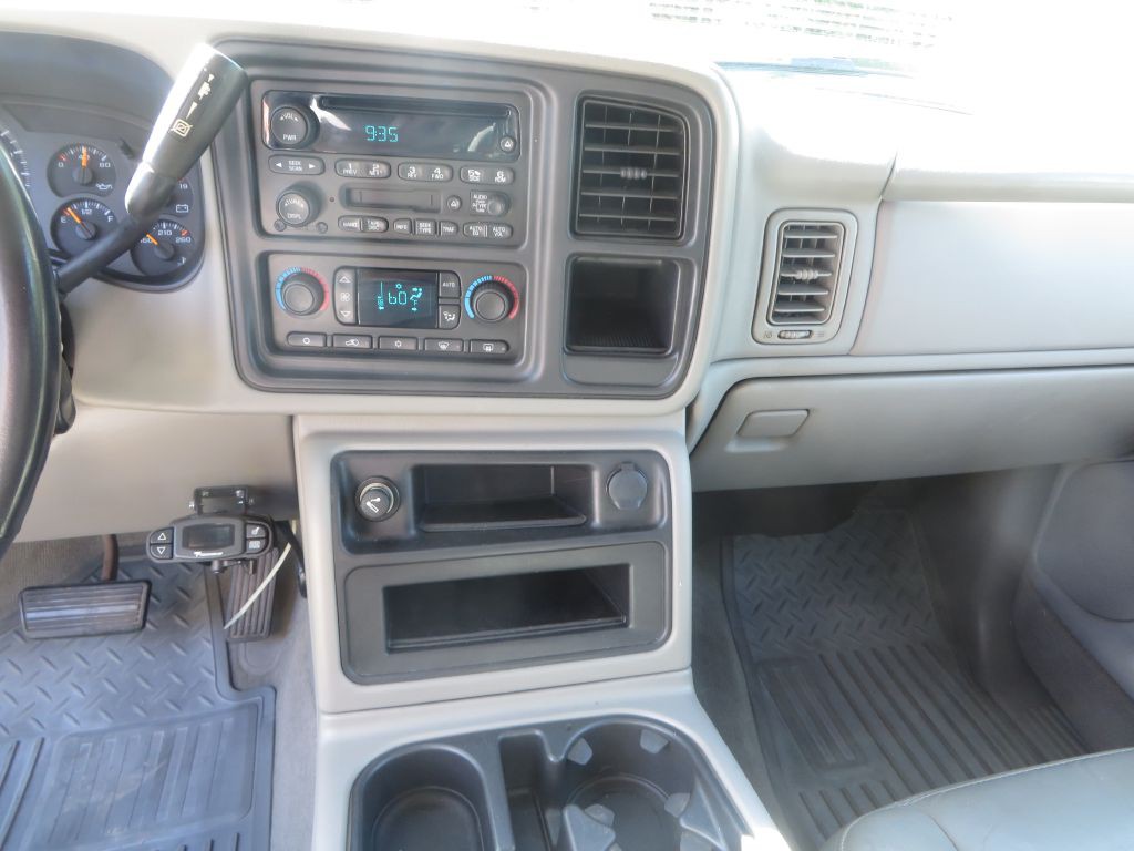 2004 Chevrolet Silverado 1500 Image 21