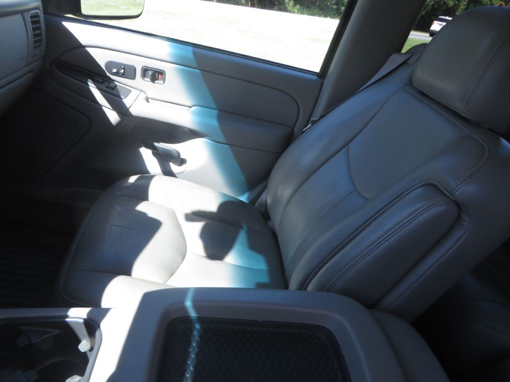 2004 Chevrolet Silverado 1500 Image 26