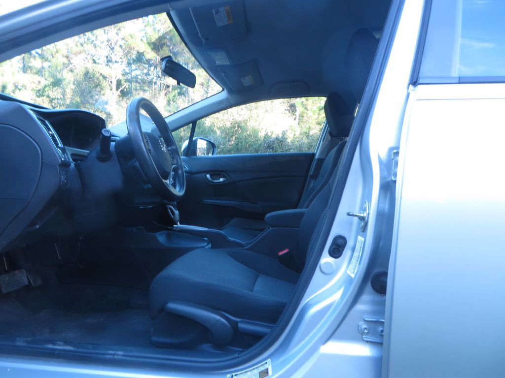2015 Honda Civic Image 9