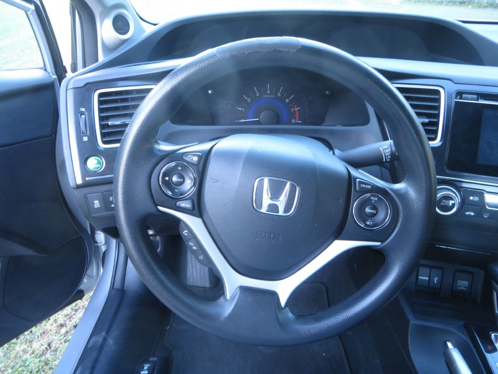 2015 Honda Civic Image 12