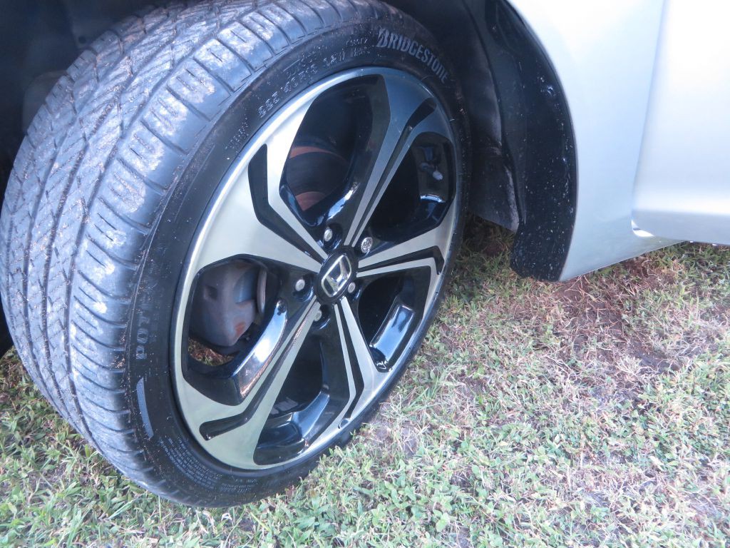 2015 Honda Civic Image 25