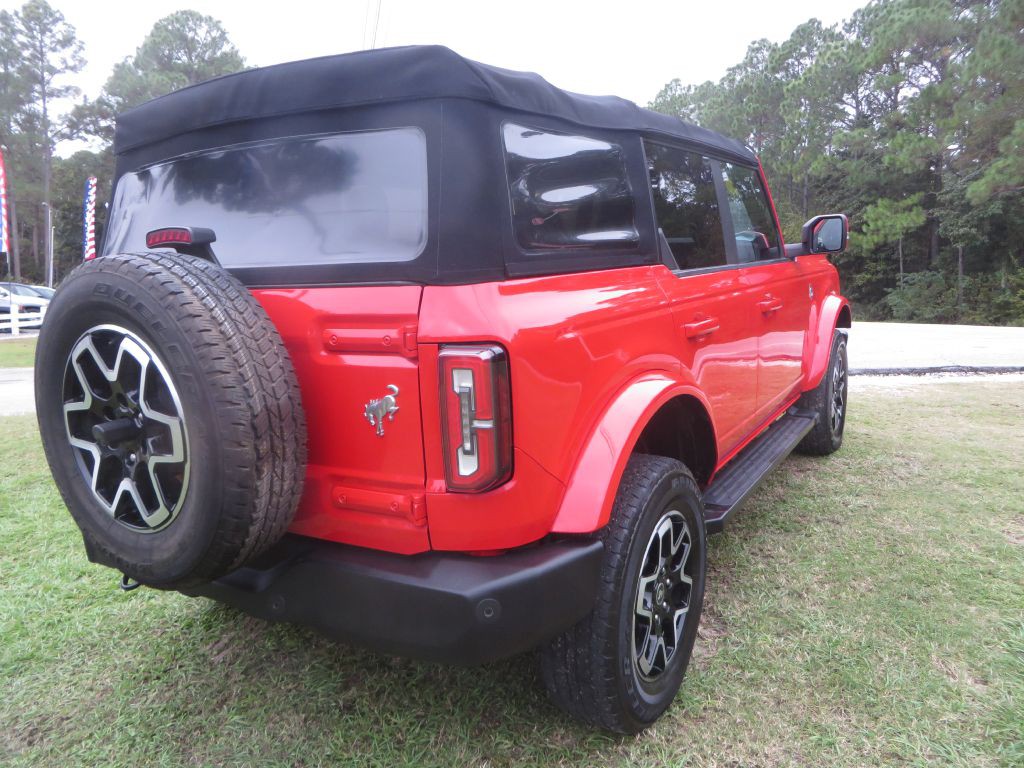 2022 Ford Bronco Image 6