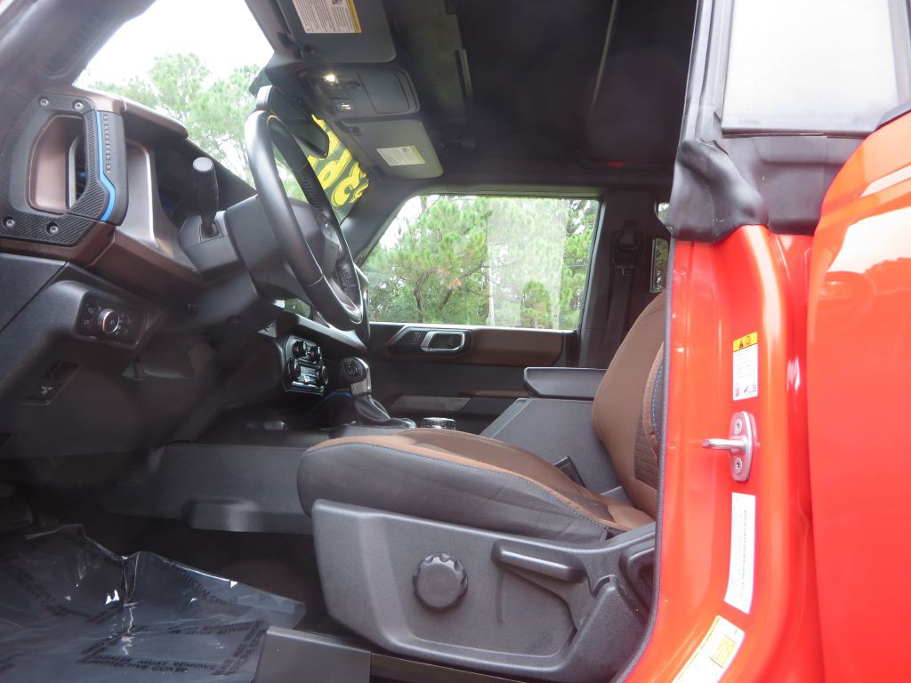 2022 Ford Bronco Image 11