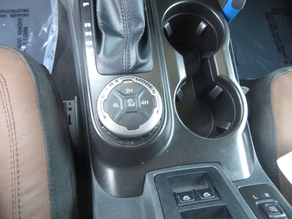 2022 Ford Bronco Image 23