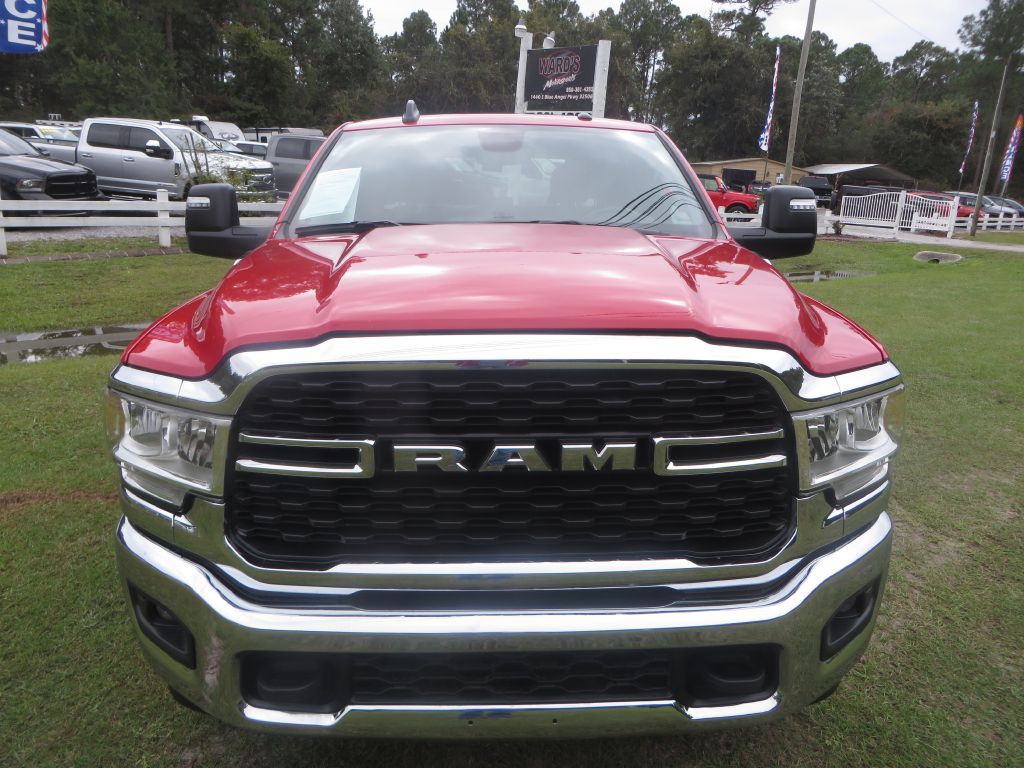 2024 RAM 2500 Image 3