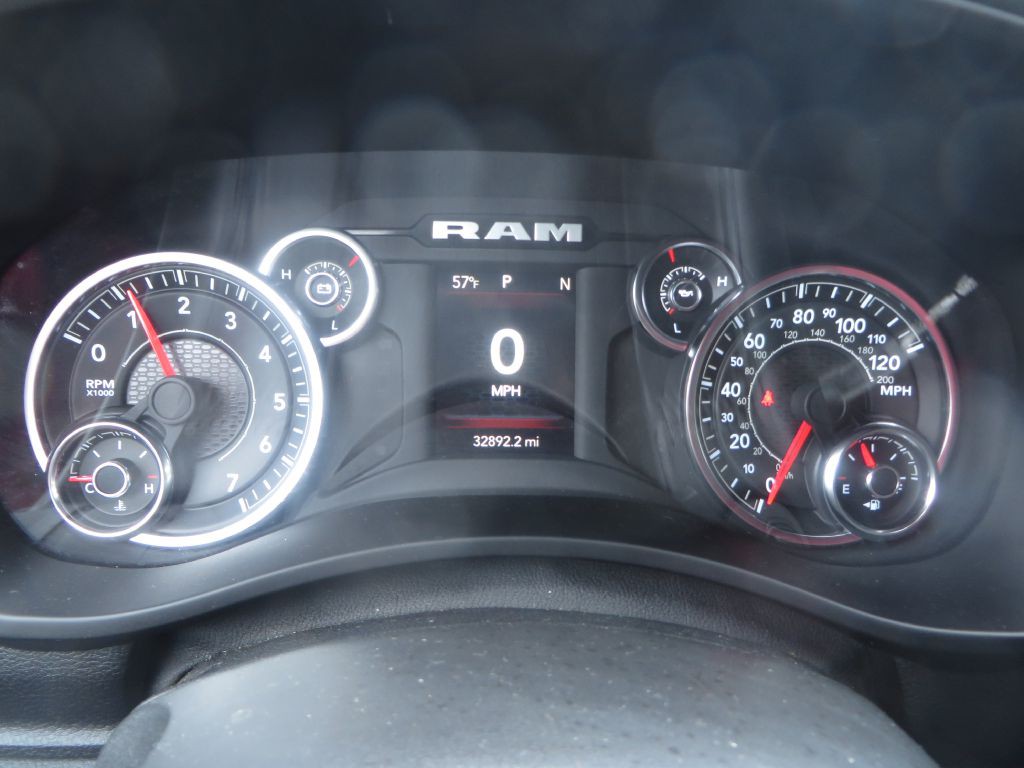 2024 RAM 2500 Image 16