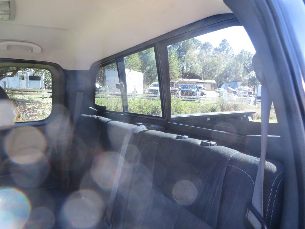 2017 Nissan Titan Image 29