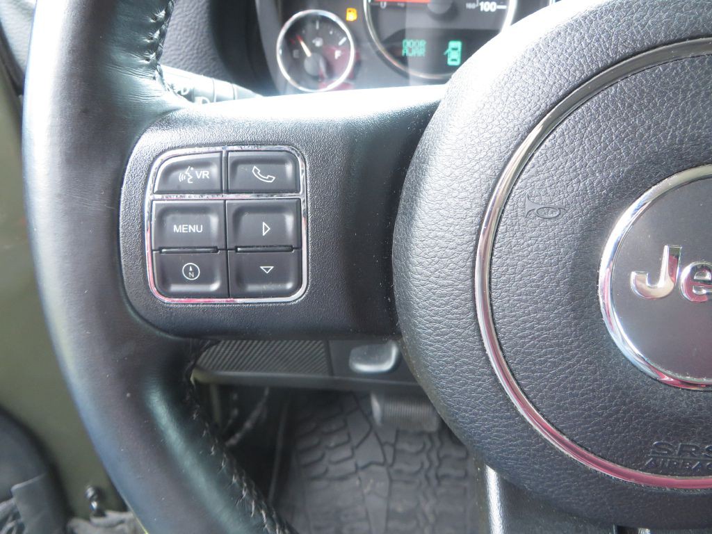 2016 Jeep Wrangler Image 13