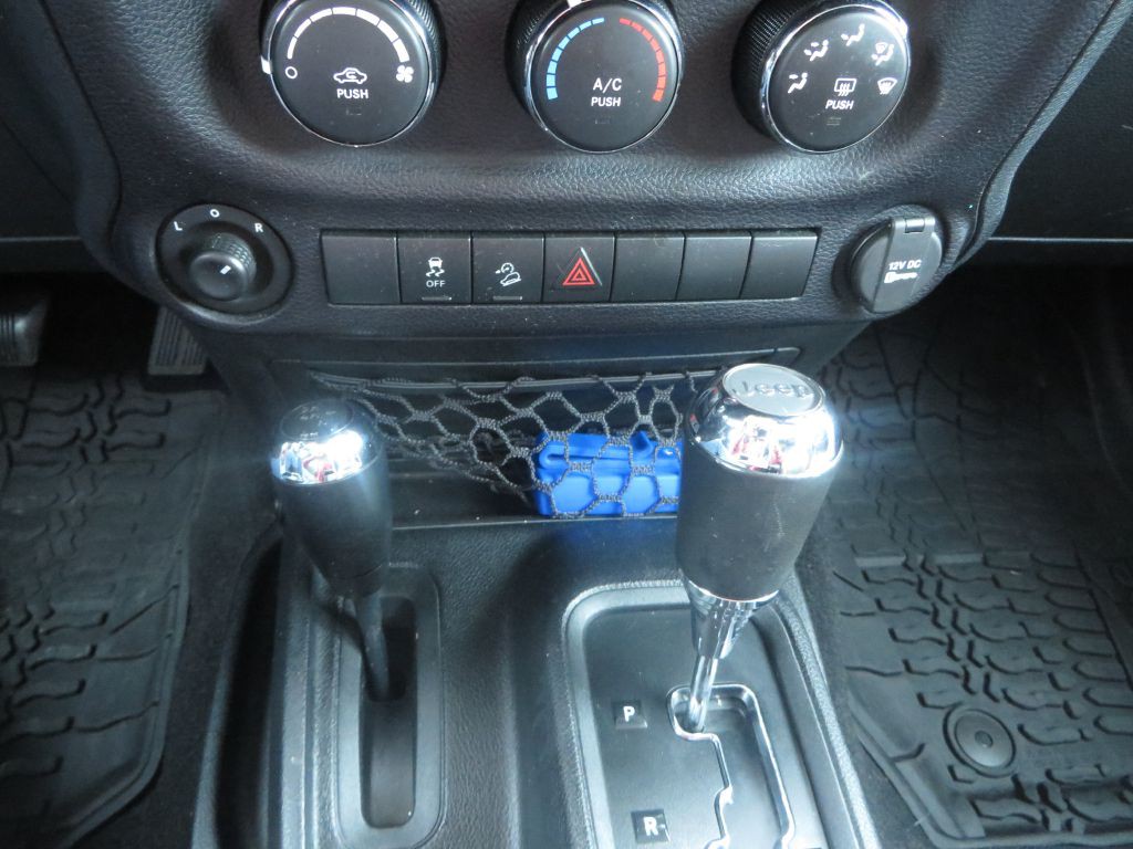 2016 Jeep Wrangler Image 20