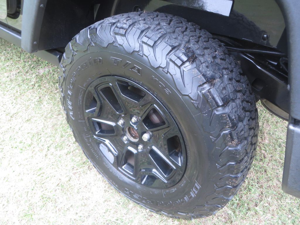 2016 Jeep Wrangler Image 24