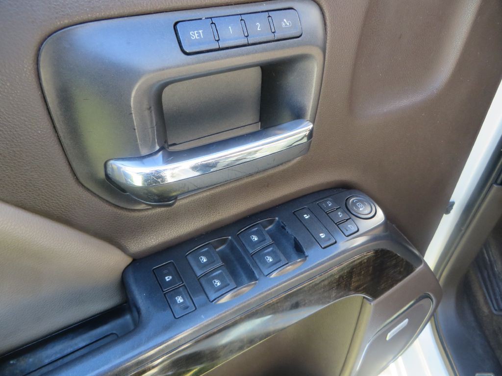 2015 GMC Sierra Image 12