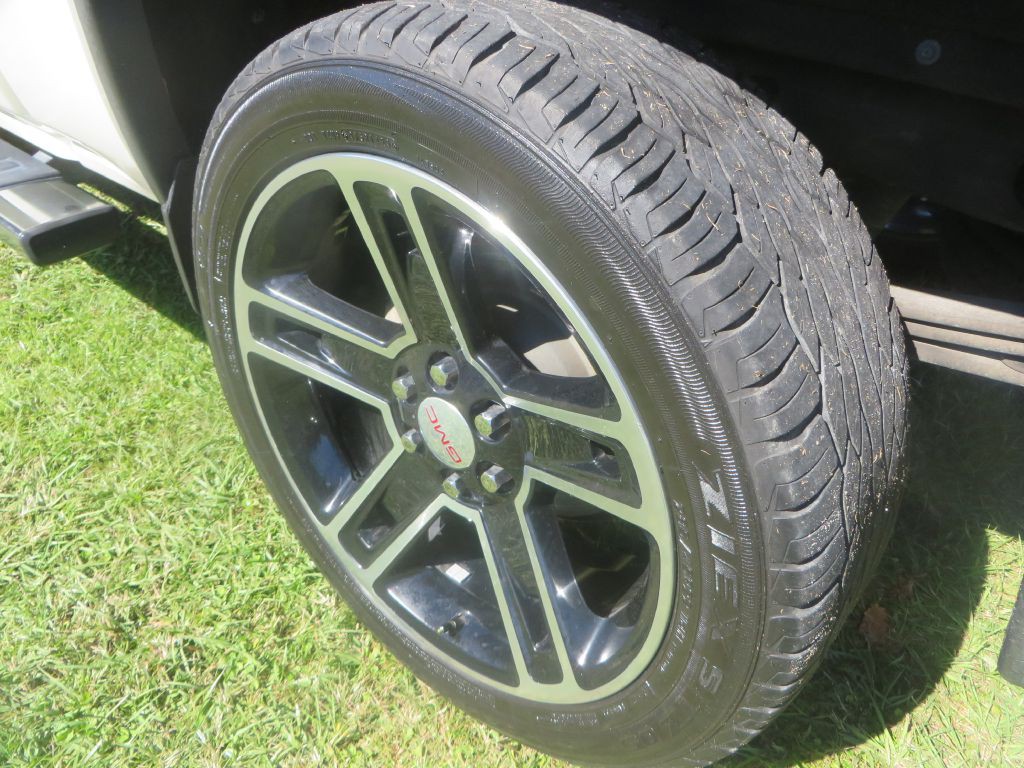 2015 GMC Sierra Image 27