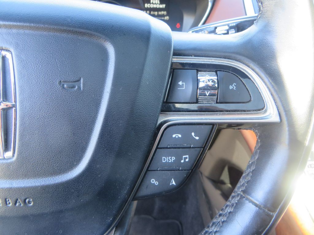 2020 Lincoln Nautilus Image 15