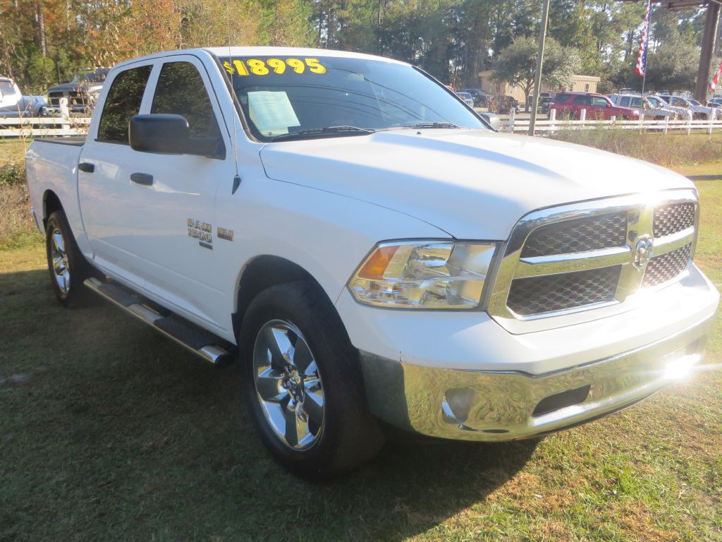 2019 RAM 1500 Image 4