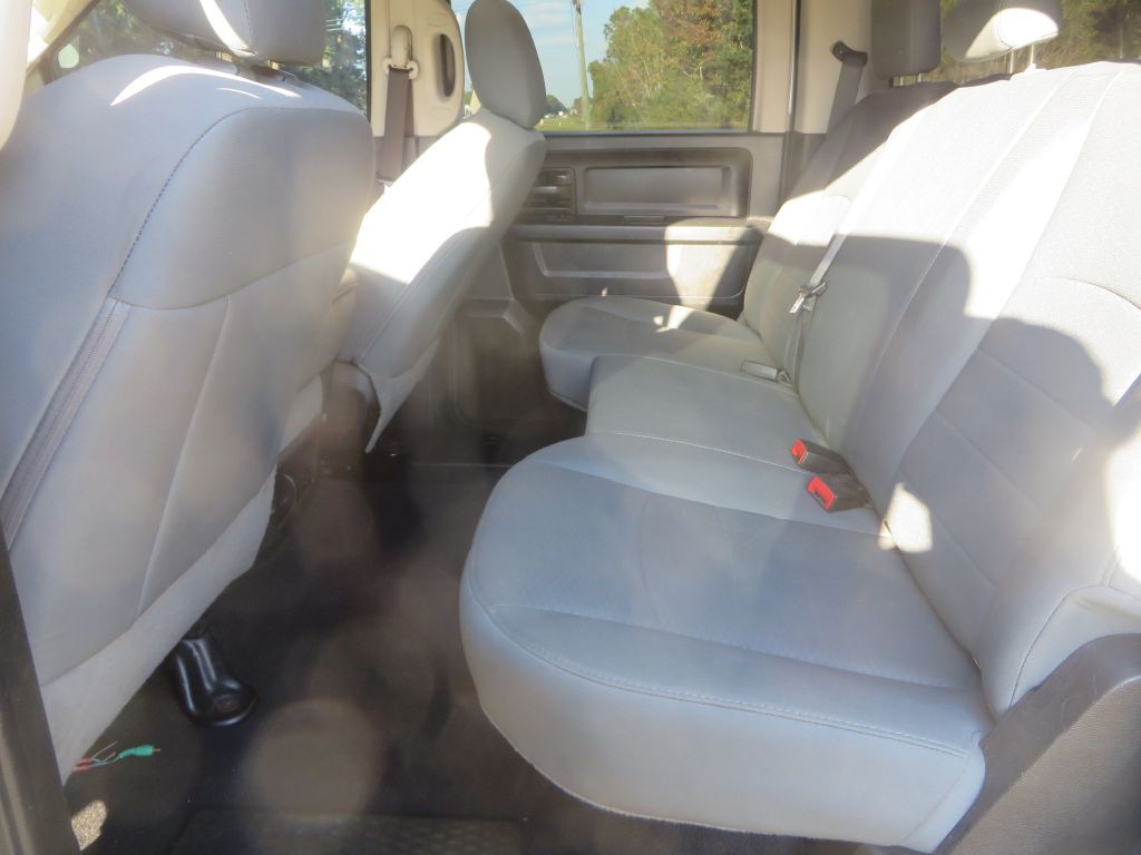 2019 RAM 1500 Image 24