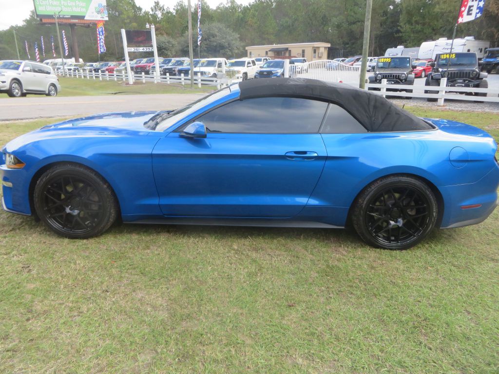 2019 Ford Mustang Image 9