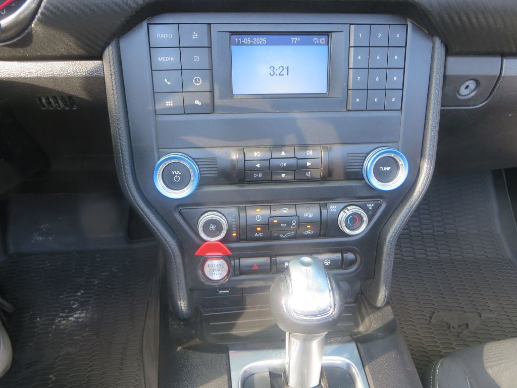 2019 Ford Mustang Image 20