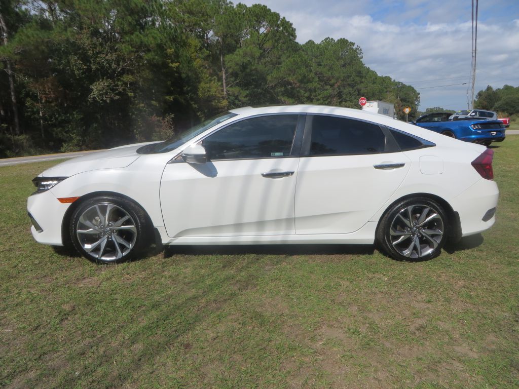 2019 Honda Civic Image 1