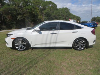 Image for 2019 Honda Civic Touring ID: 6981017