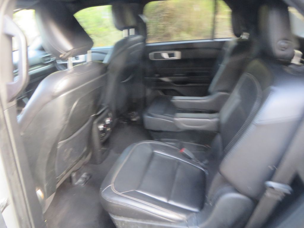 2020 Ford Explorer Image 25