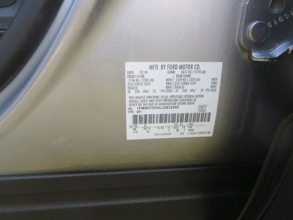 2020 Ford Explorer Image 32