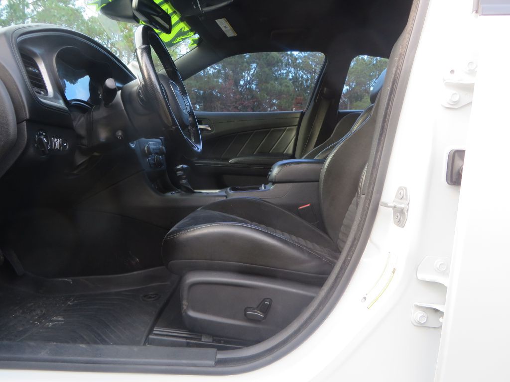 2021 Dodge Charger Image 9