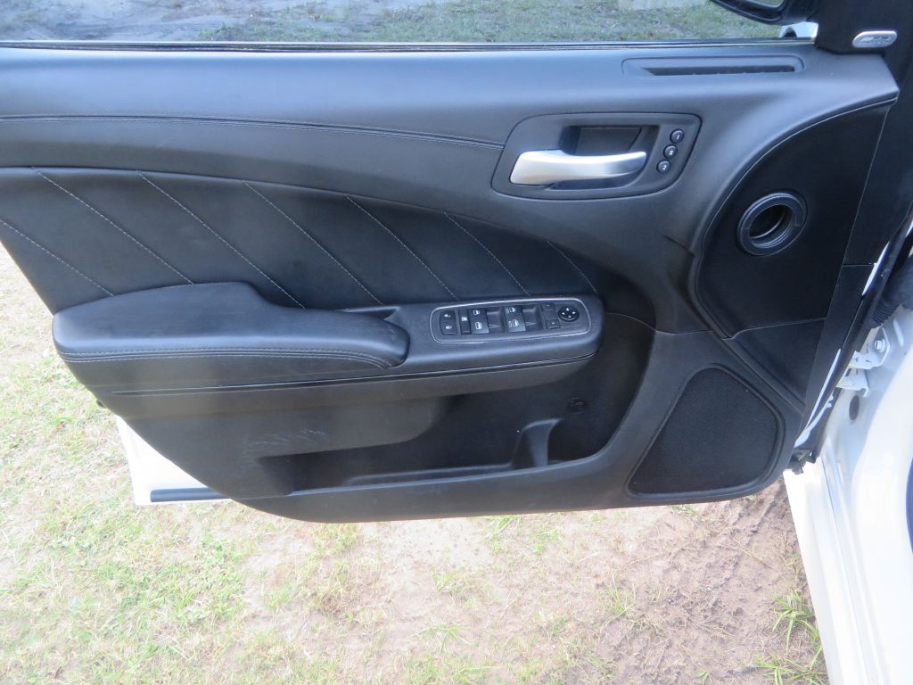 2021 Dodge Charger Image 10