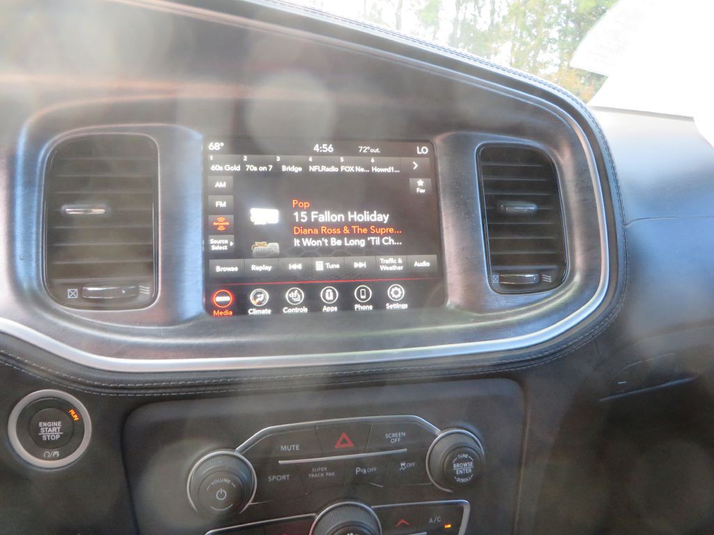 2021 Dodge Charger Image 19