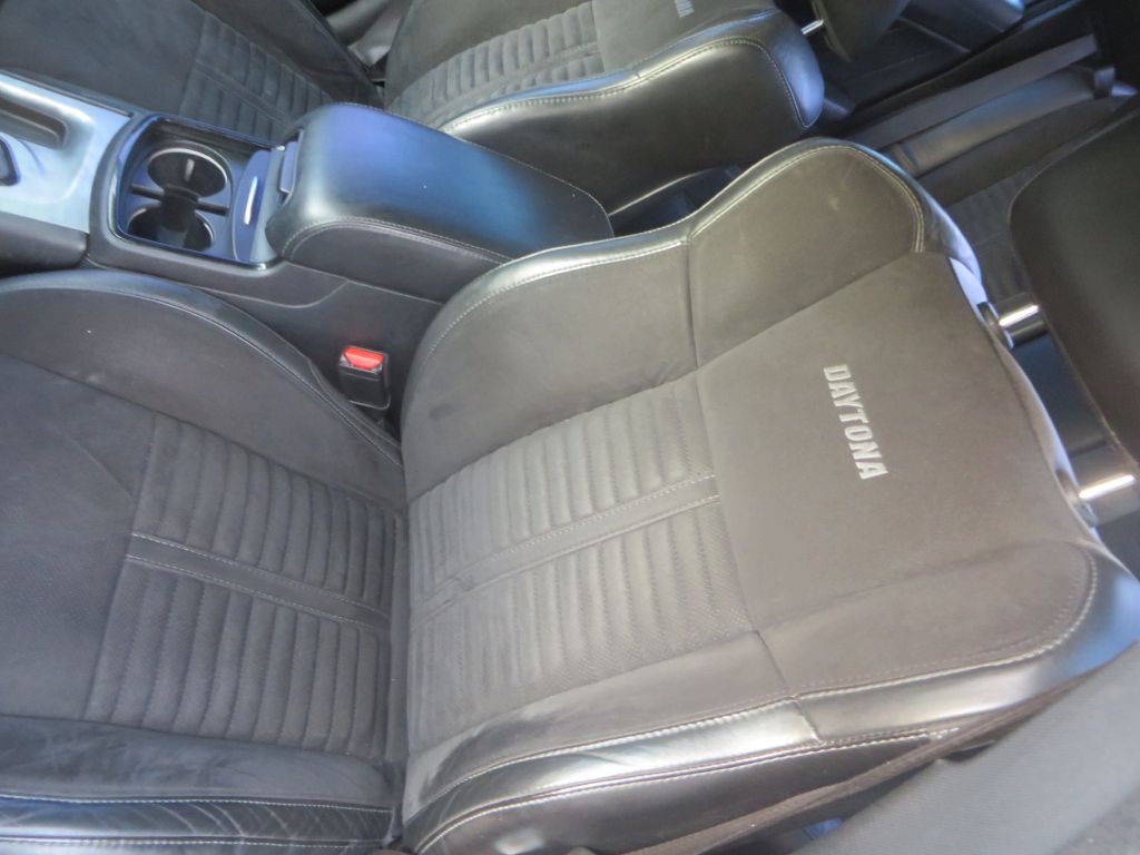 2021 Dodge Charger Image 21