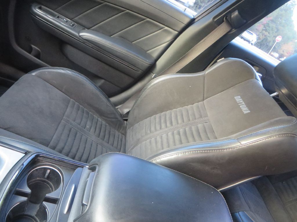 2021 Dodge Charger Image 22