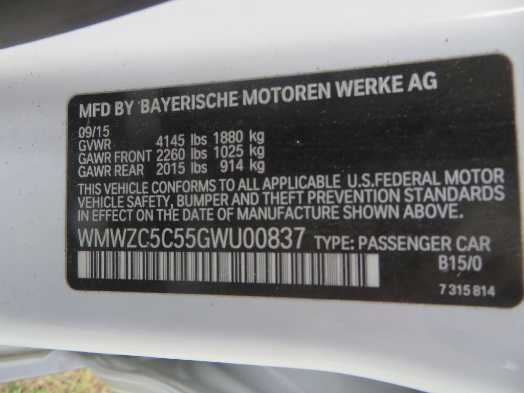 2016 MINI Cooper Image 27