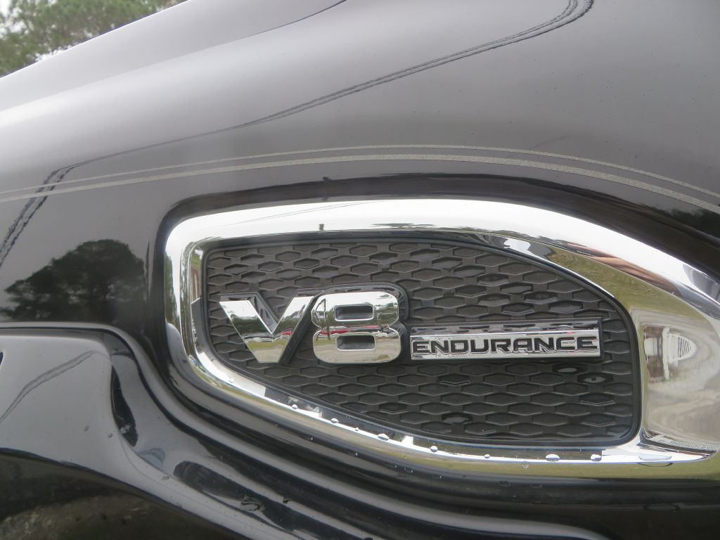 2017 Nissan Titan Image 11