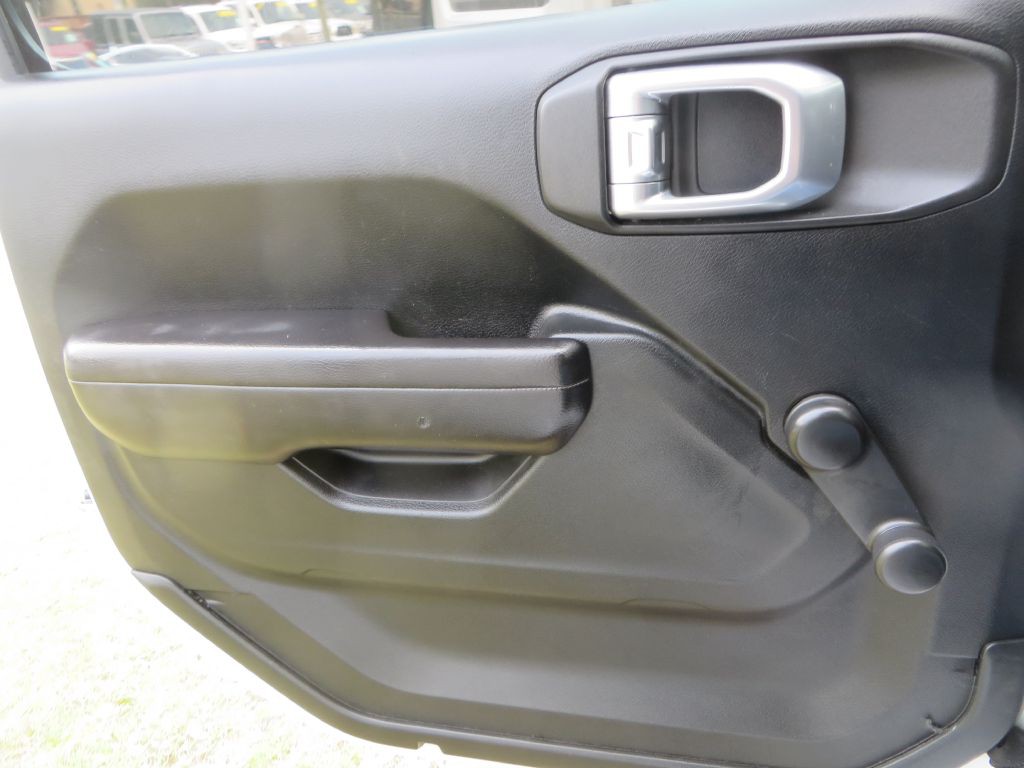 2019 Jeep Wrangler Unlimited Image 13