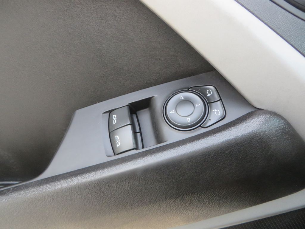 2021 Chevrolet Camaro Image 19