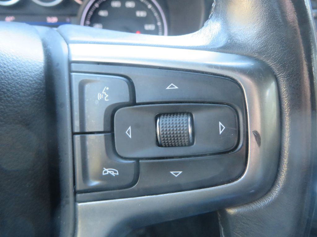 2021 Chevrolet Suburban Image 17