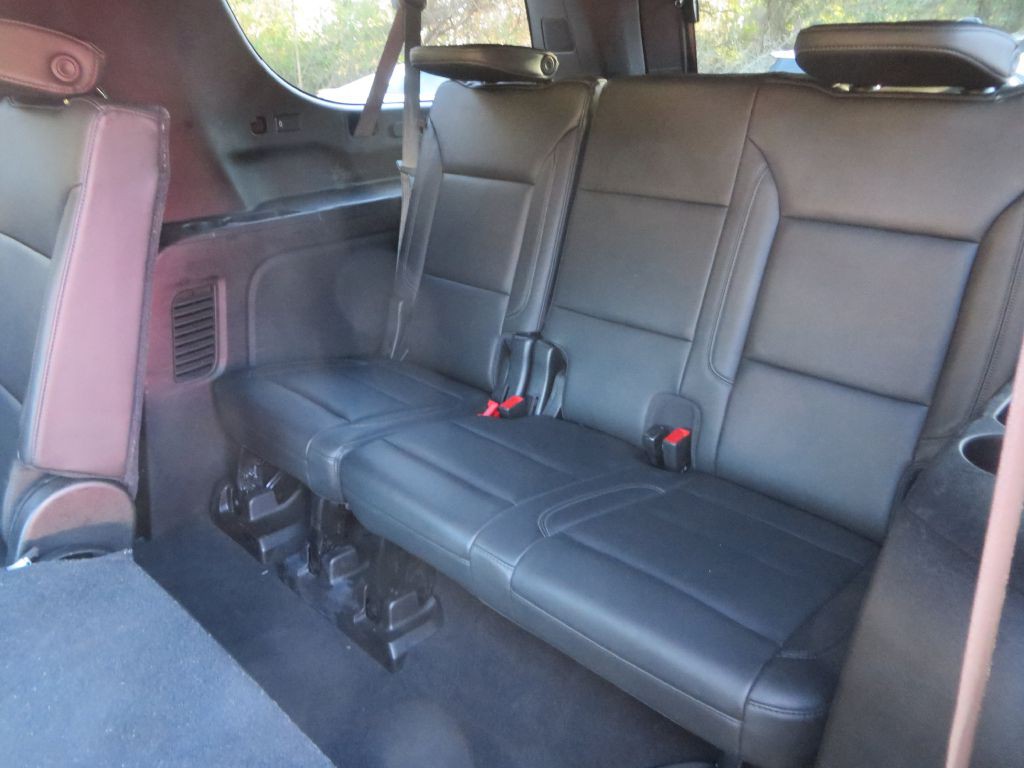 2021 Chevrolet Suburban Image 29