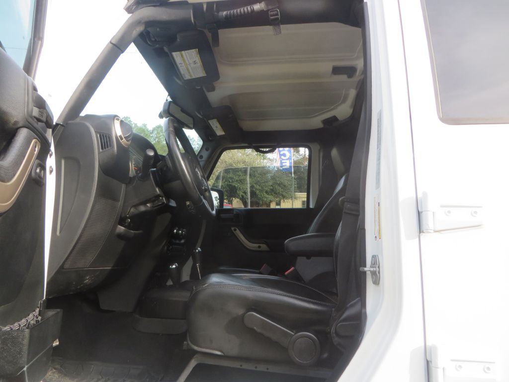 2016 Jeep Wrangler Unlimited Image 9