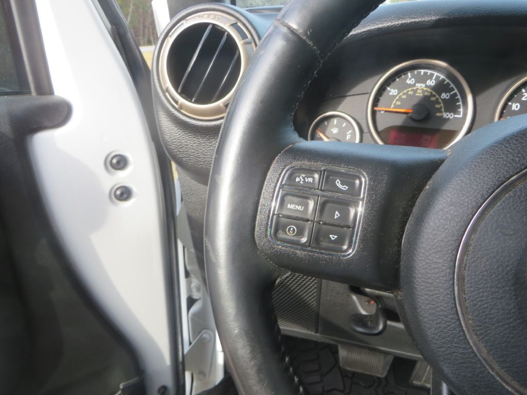 2016 Jeep Wrangler Unlimited Image 13