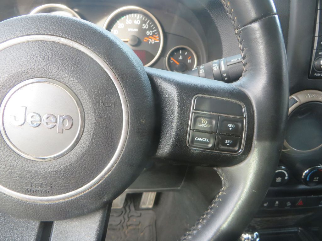 2016 Jeep Wrangler Unlimited Image 14