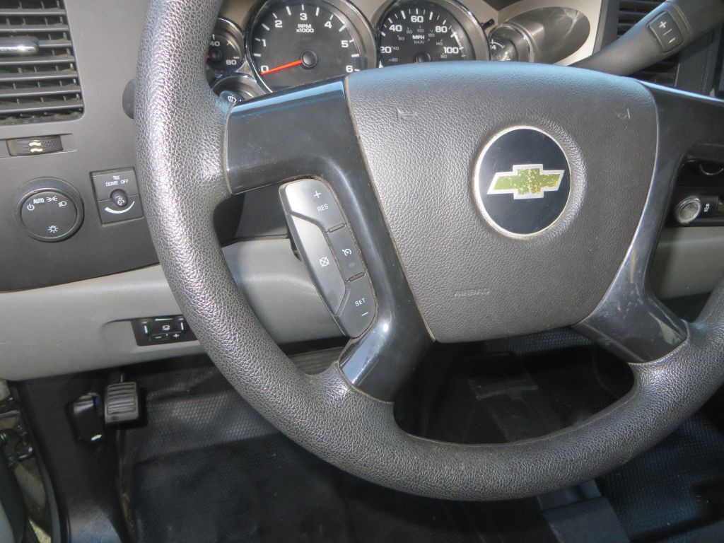 2013 Chevrolet Silverado 1500 Image 16