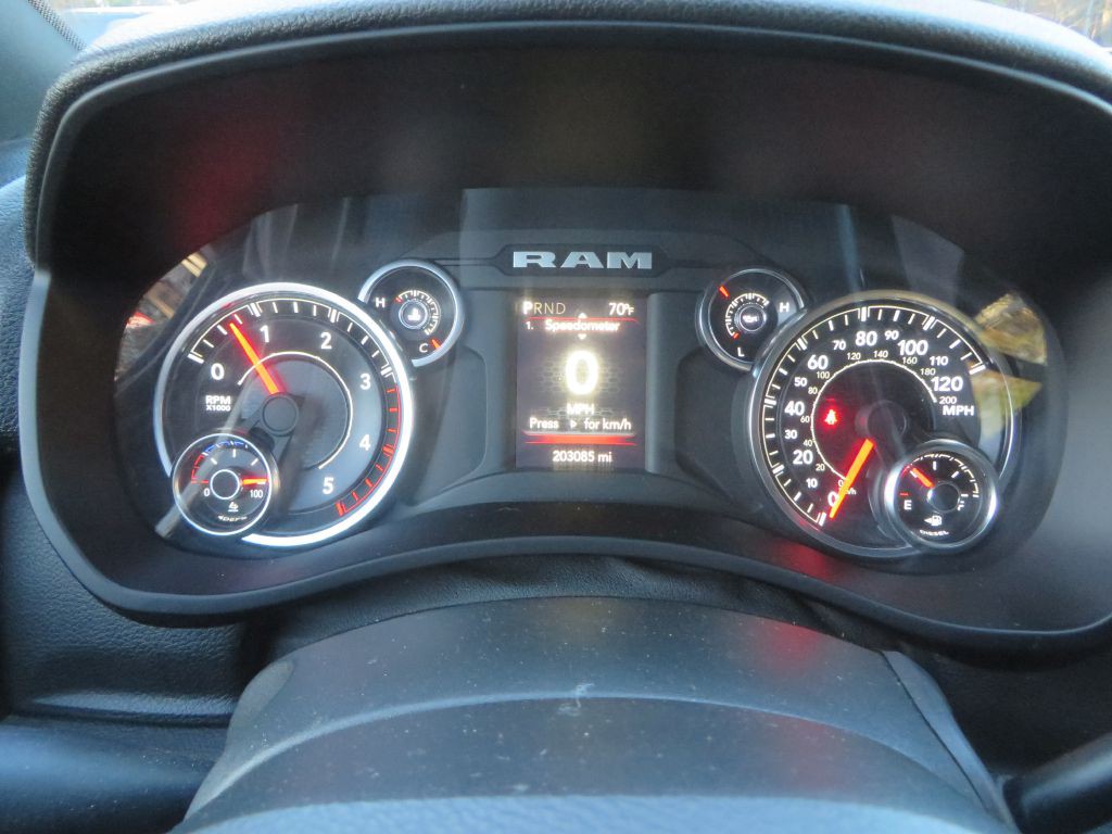 2022 RAM 3500 Image 19