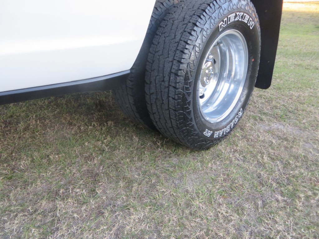 2022 RAM 3500 Image 32