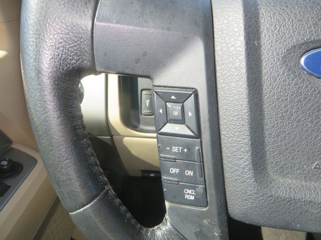 2016 Ford Expedition Image 14