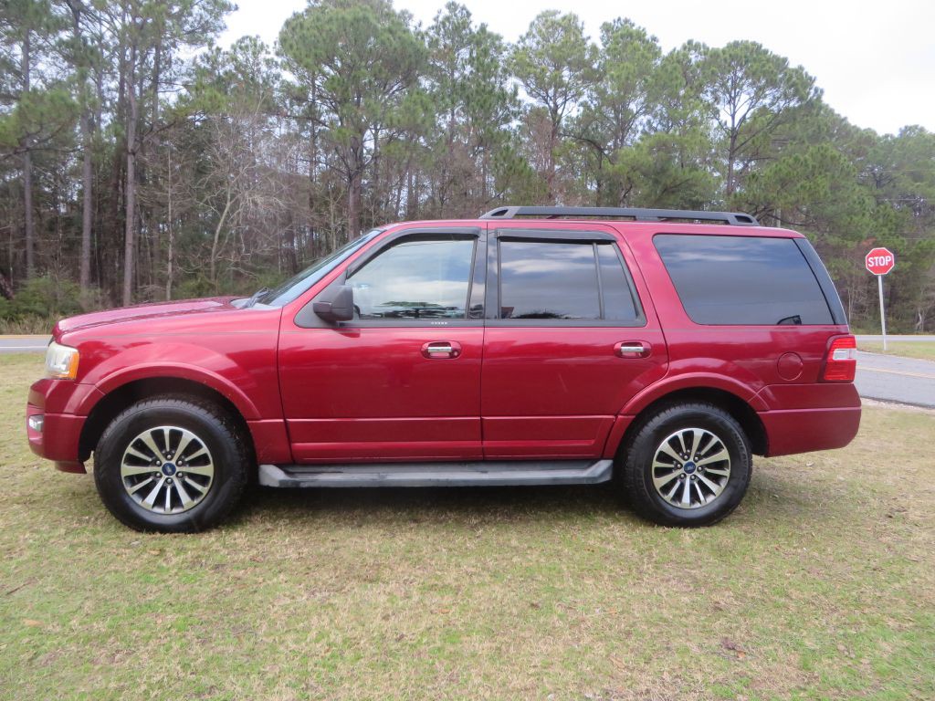 2015 Ford Expedition Image 1