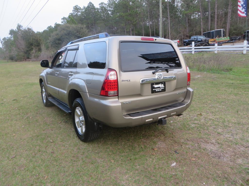2007 Toyota 4Runner Image 8
