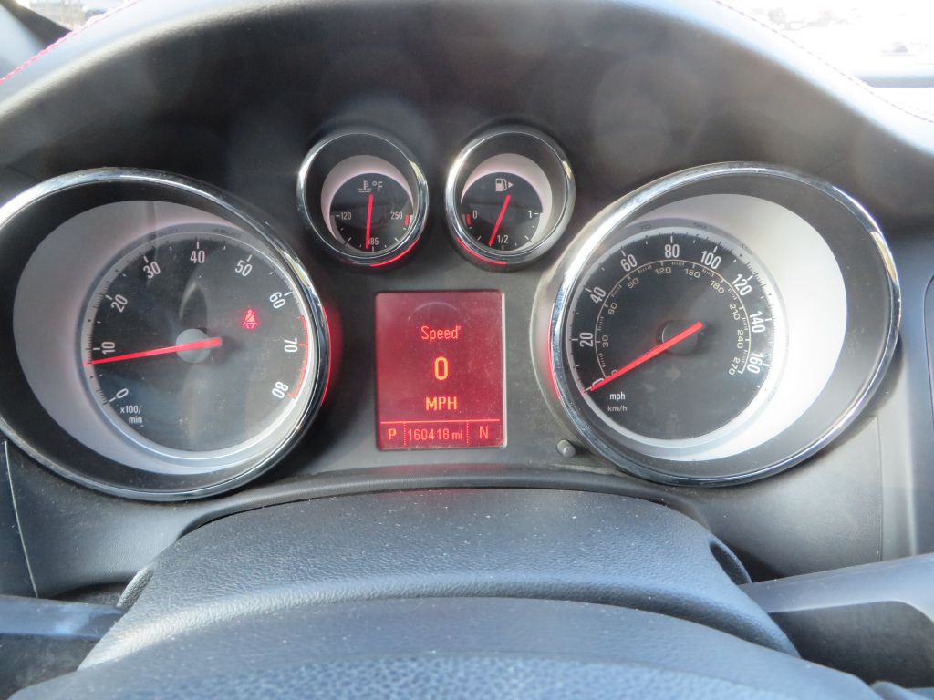 2017 Buick Cascada Image 12