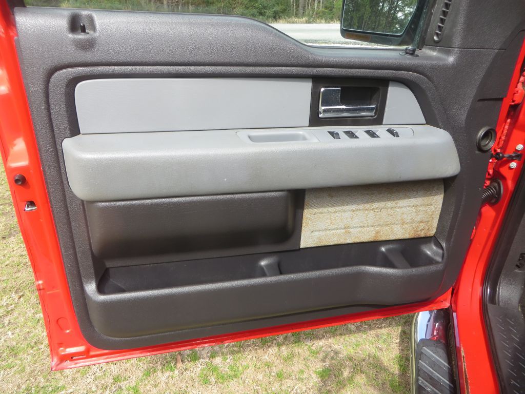 2013 Ford F-150 Image 12